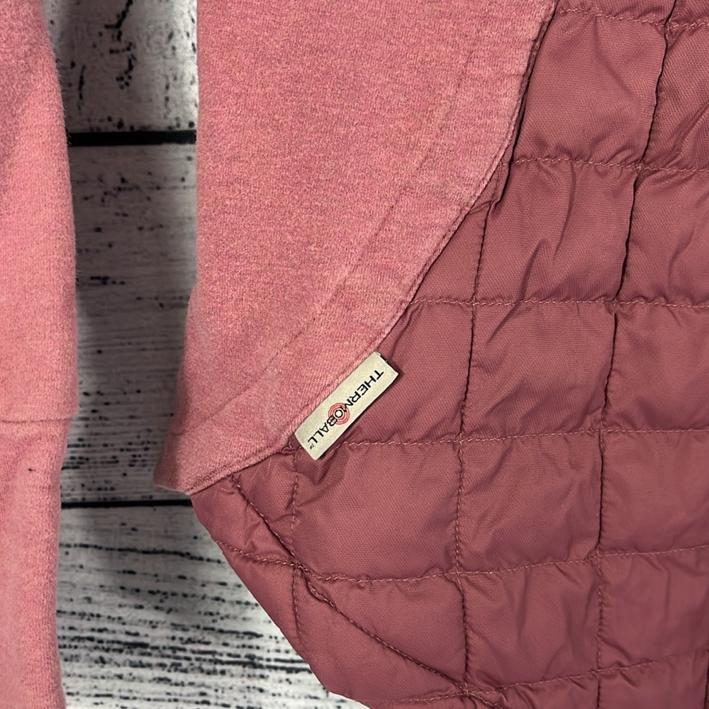 THE NORTH FACE-Women’s THERMOBALL Hooded Jacket - Picture 5 of 8